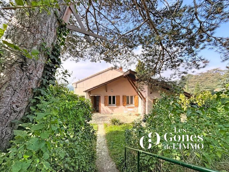 Maison ancienne - 140 m² - 6 pièces