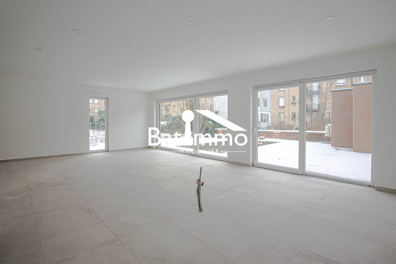 Maison contemporaine - 150 m² - 6 pièces