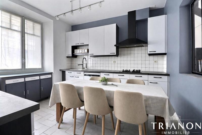 Maison - 162 m² - 5 pièces