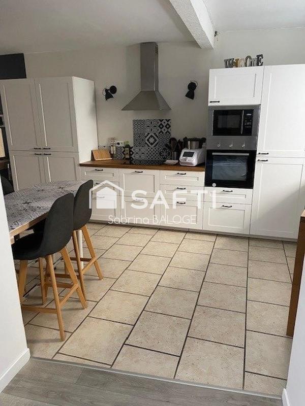 Maison - 146 m² - 6 pièces