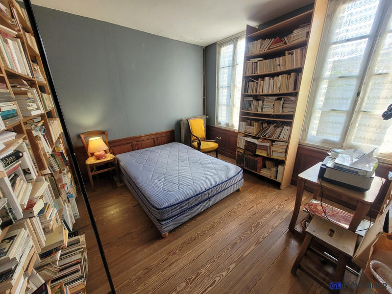 Maison ancienne - 220 m² - 11 pièces