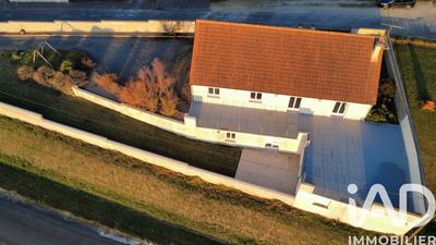 Maison - 148 m² - 5 pièces