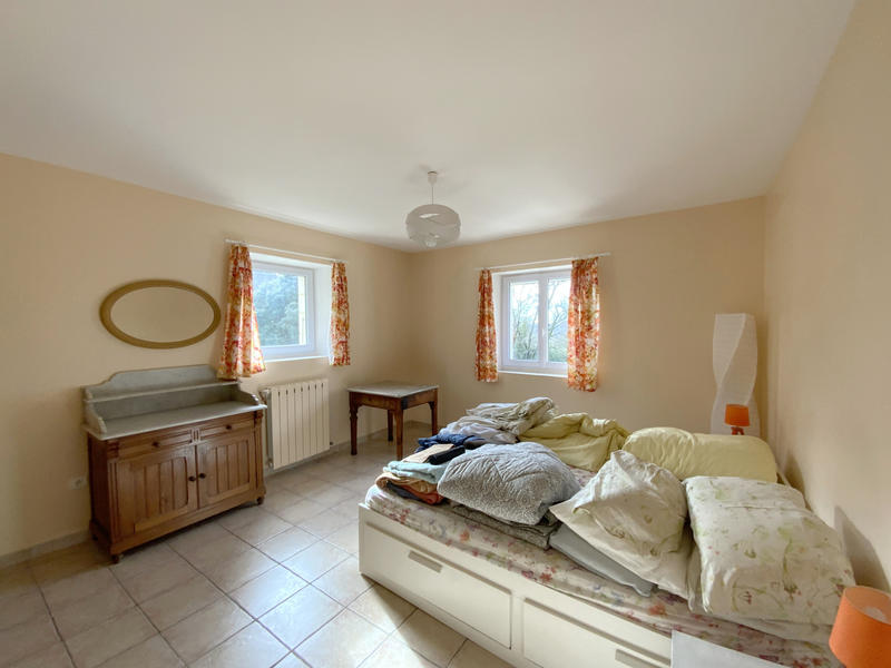 Maison - 288 m² - 6 pièces