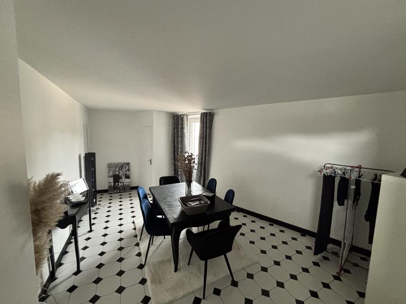 Appartement - 115 m² - 4 pièces