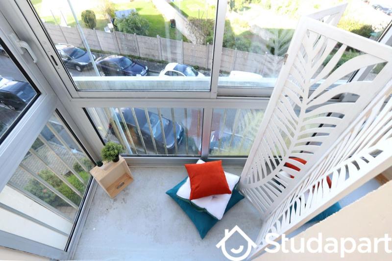 Chambre - 10 m² - 1 pièce