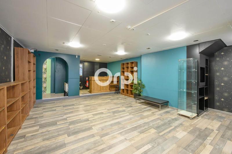 Local commercial - 112 m²