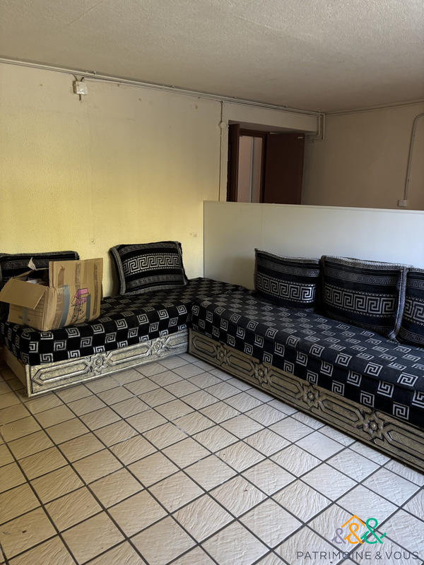 Maison traditionnelle - 167 m² - 6 pièces