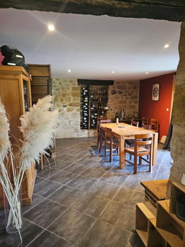 Propriété - 134 m² - 4 pièces