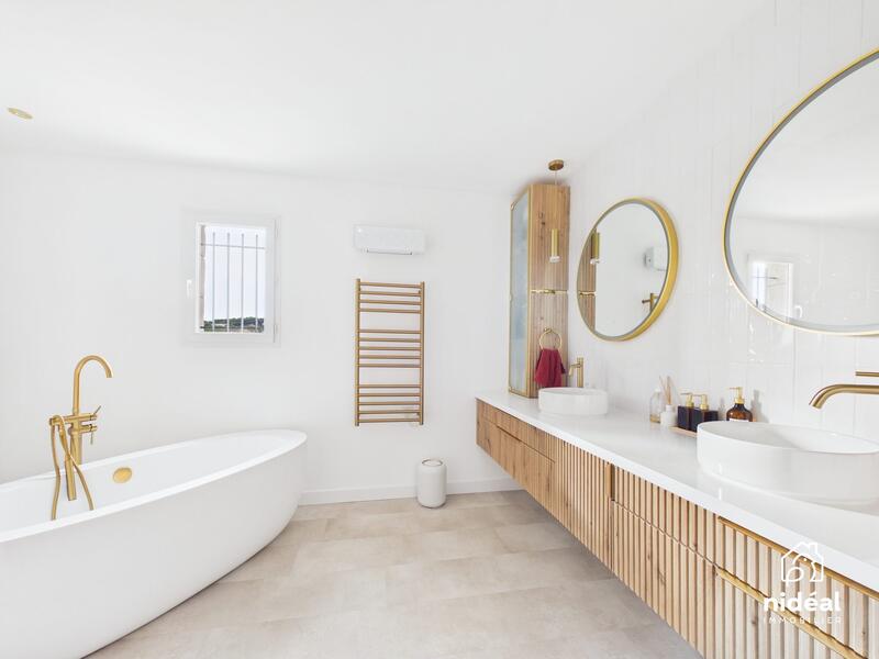 Villa - 145 m² - 5 pièces