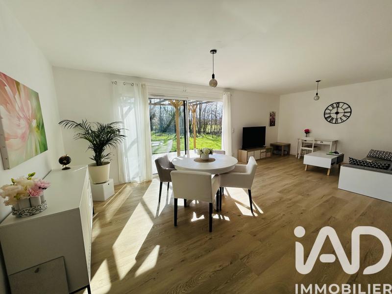 Maison - 92 m² - 4 pièces
