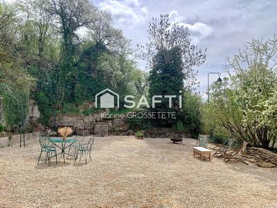 Maison - 142 m² - 5 pièces