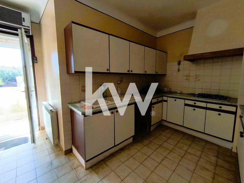 Immeuble mixte - 318 m² - 10 pièces