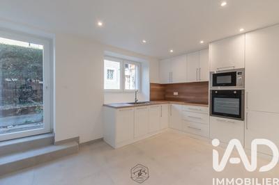 Maison de village - 180 m² - 6 pièces