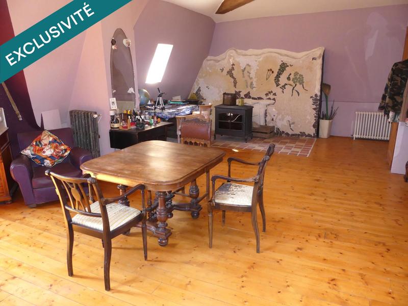 Maison - 363 m² - 10 pièces