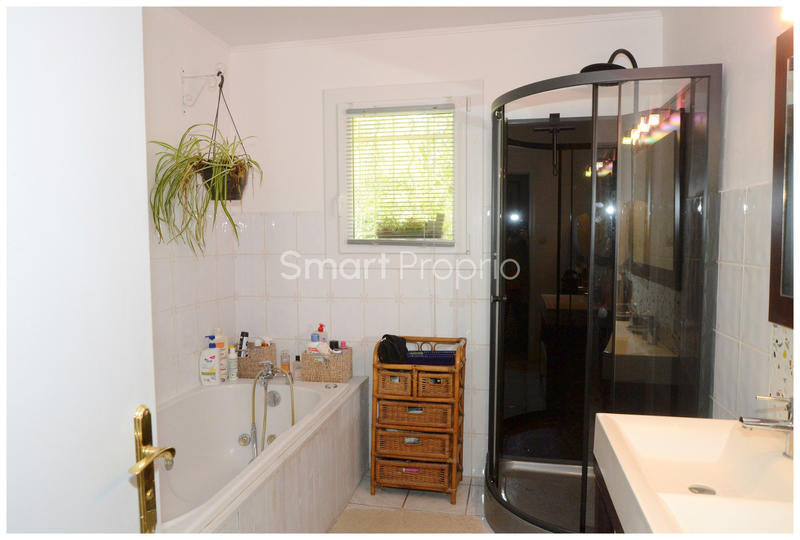 Maison - 147 m² - 6 pièces