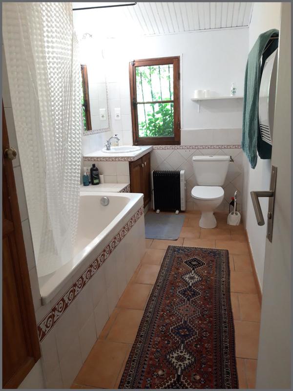 Maison - 800 m² - 32 pièces