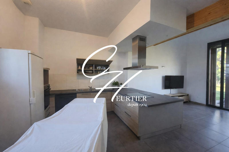 Appartement - 91 m² - 4 pièces