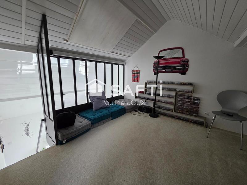 Maison - 151 m² - 6 pièces