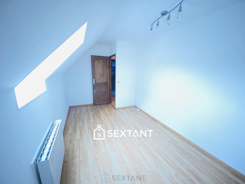 Maison - 106 m² - 6 pièces