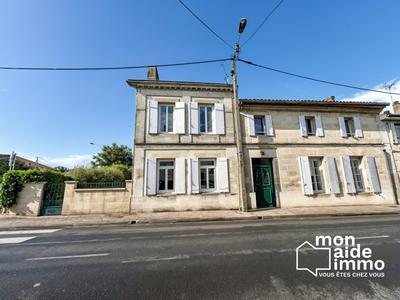 Maison ancienne - 271 m² - 9 pièces