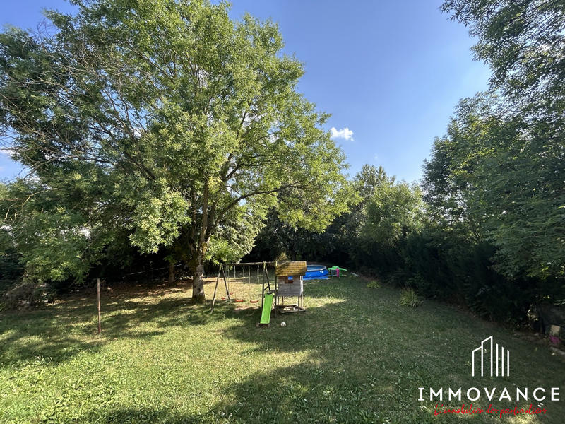 Maison - 195 m² - 7 pièces