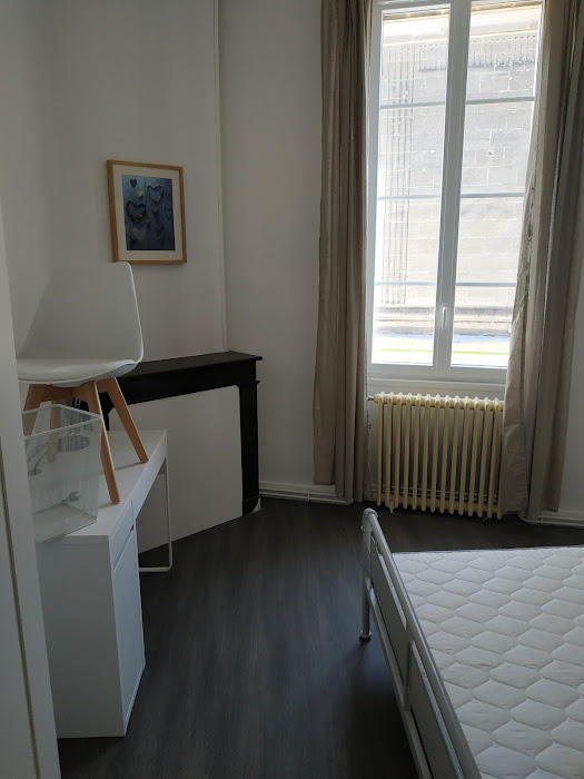 Appartement - 12 m² - 6 pièces