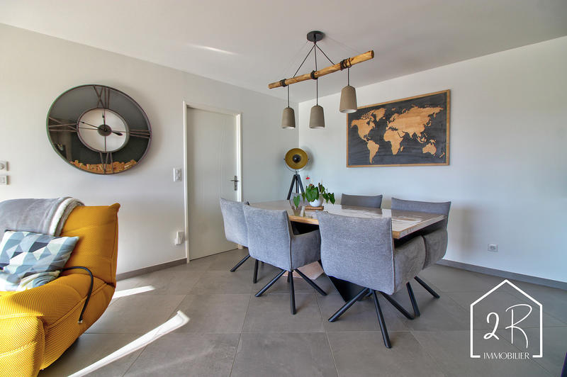 Maison - 114 m² - 5 pièces