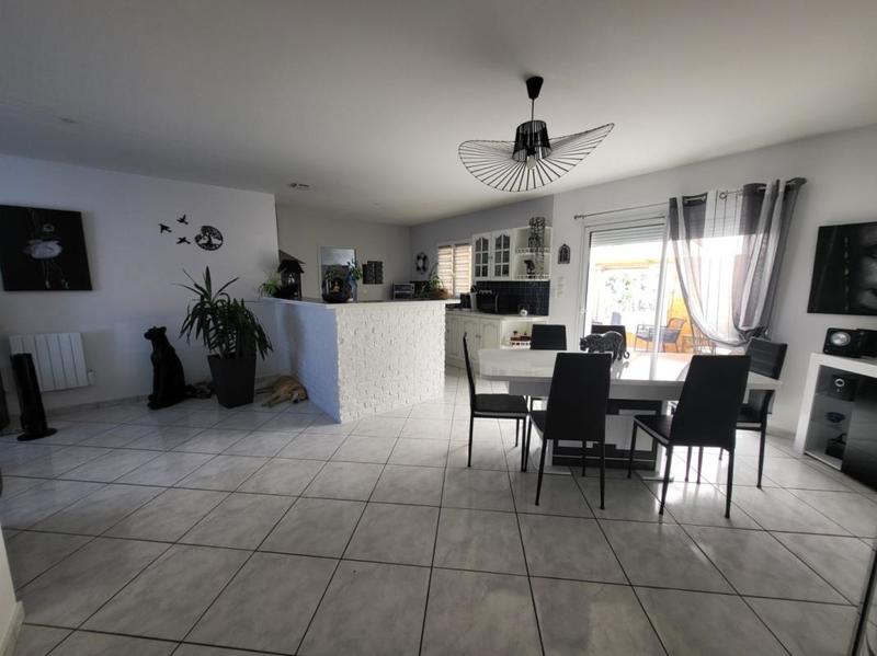 Maison - 103 m² - 6 pièces