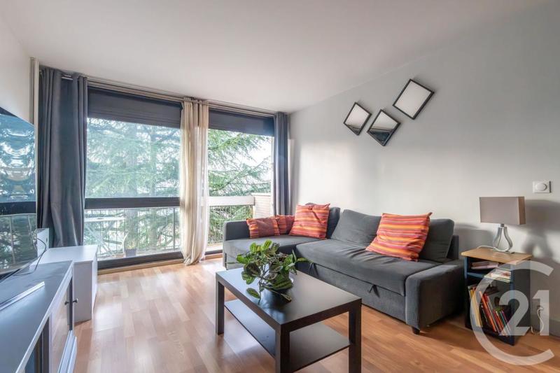 Appartement - 87 m² - 4 pièces