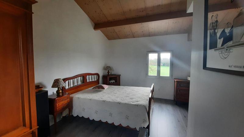 Maison - 130 m² - 4 pièces