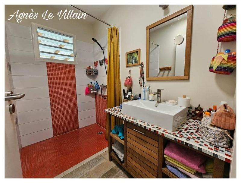 Maison - 87 m² - 5 pièces