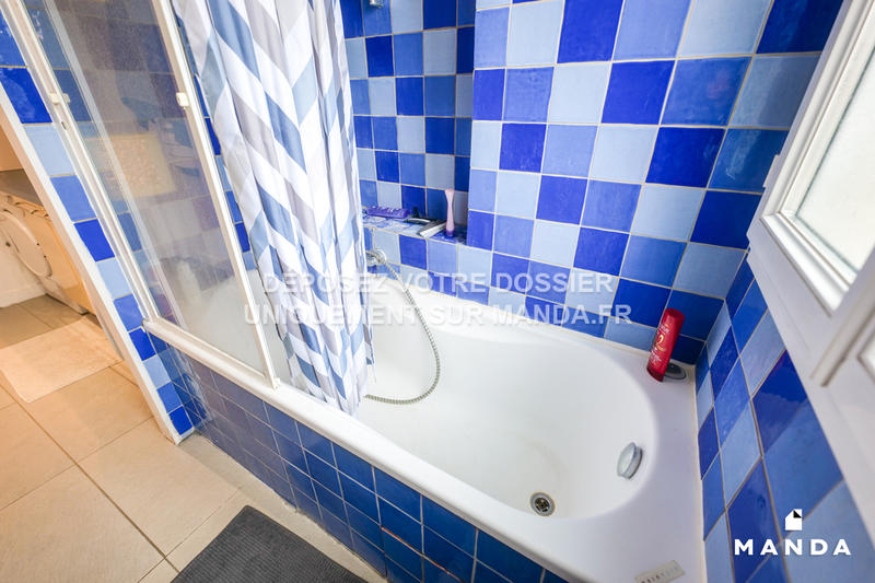 Chambre - 10 m² - 5 pièces