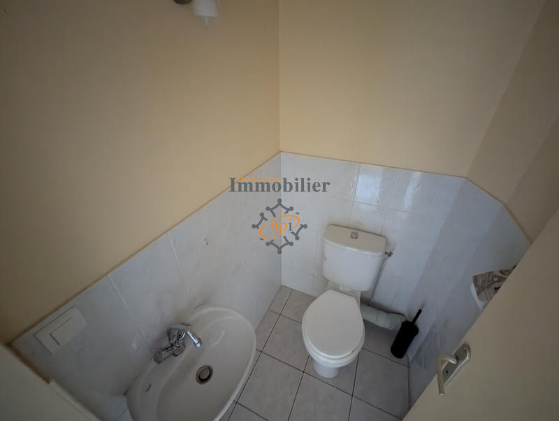 Appartement - 90 m² - 4 pièces