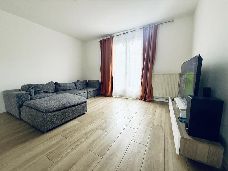 Maison - 97 m² - 4 pièces