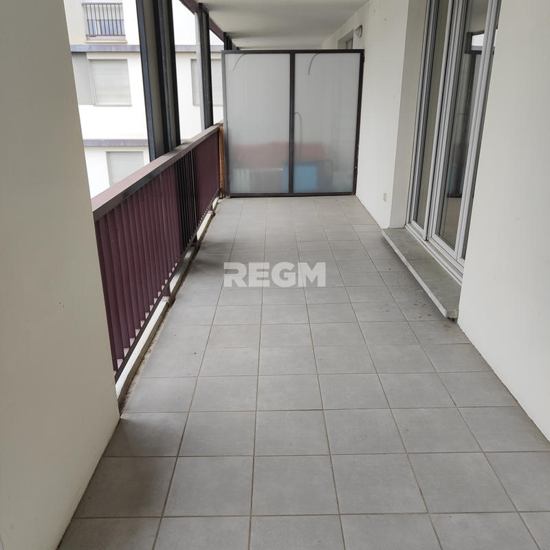 Appartement - 84 m² - 4 pièces