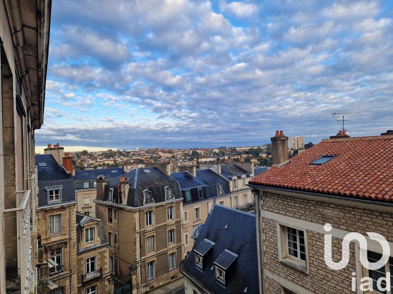 Appartement - 186 m² - 6 pièces