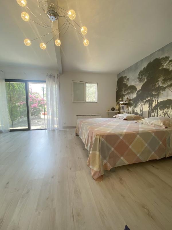 Villa - 210 m² - 8 pièces