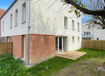 Maison - 93 m² - 5 pièces