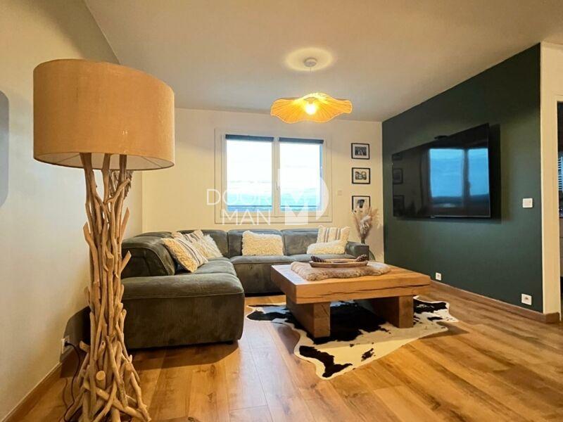 Maison - 93 m² - 4 pièces