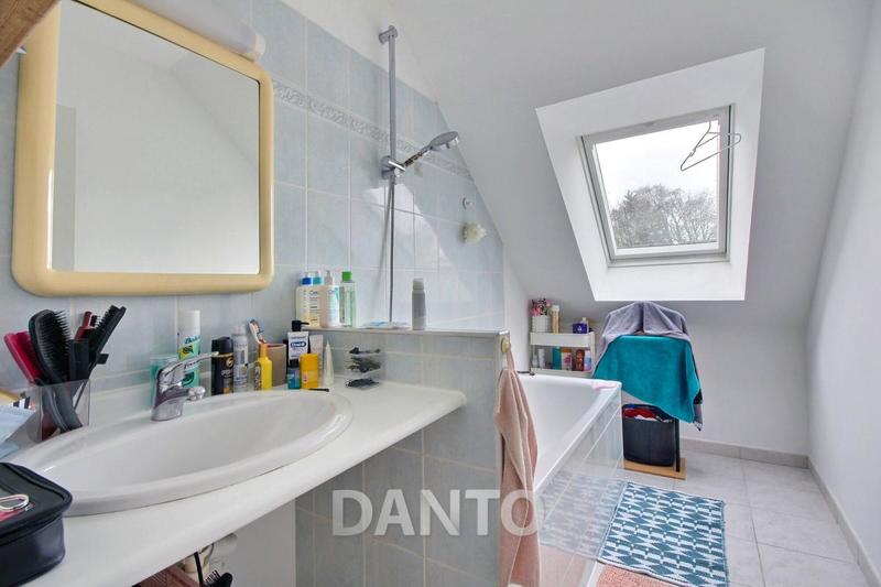 Maison - 78 m² - 5 pièces