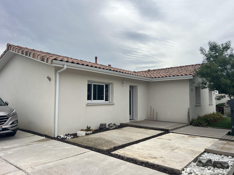 Villa - 97 m² - 5 pièces