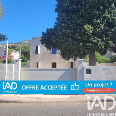 Maison - 115 m² - 4 pièces