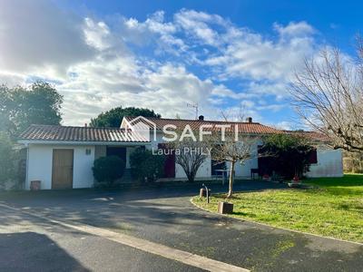 Maison - 130 m² - 4 pièces