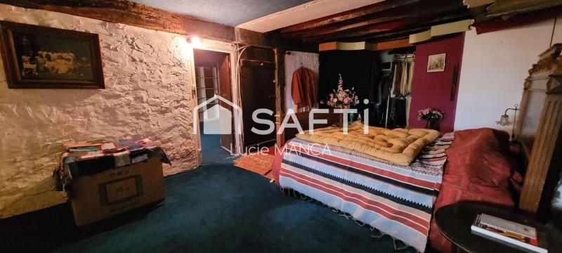 Maison - 241 m² - 8 pièces