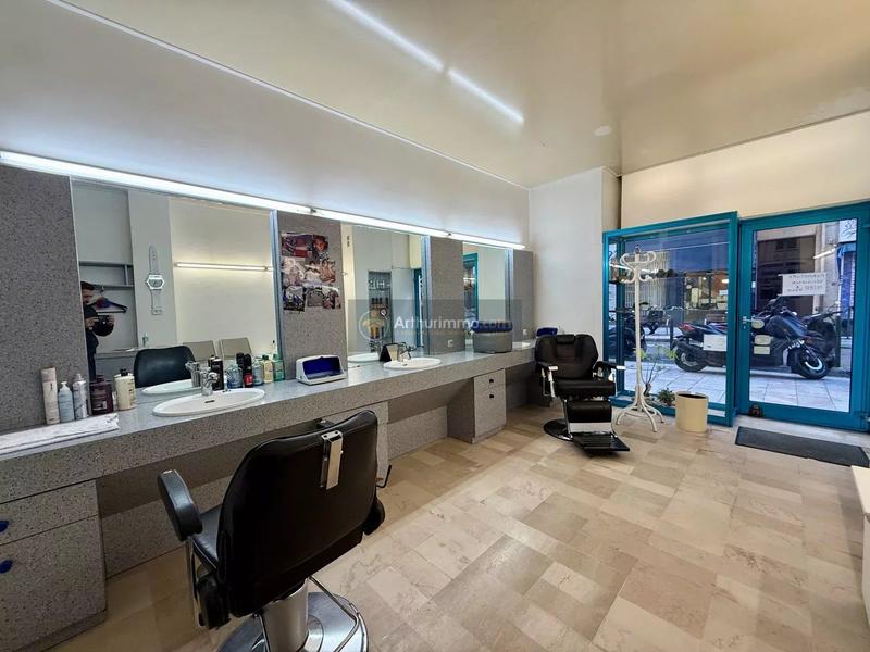 Bureau - 24 m² - 1 pièce