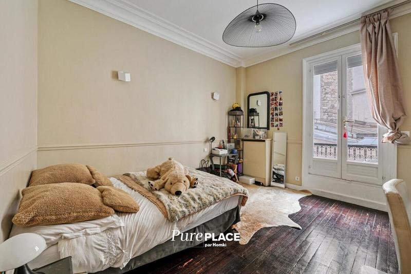 Maison de ville - 321 m² - 11 pièces