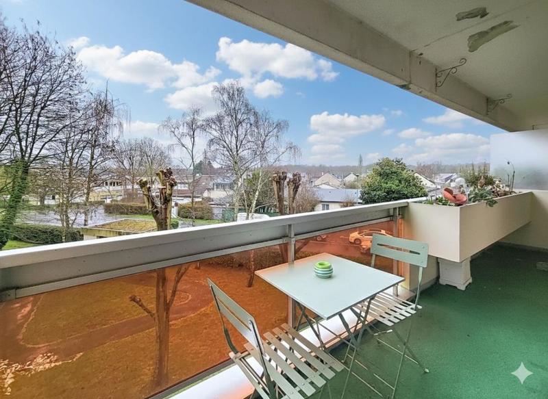 Appartement - 84 m² - 4 pièces