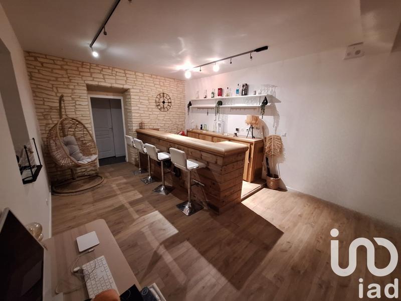 Maison - 183 m² - 8 pièces