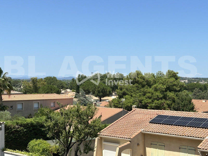 Villa - 250 m² - 8 pièces