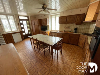 Maison - 151 m² - 5 pièces